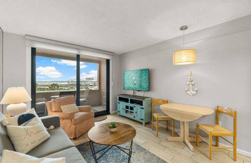 Snowbird rate! Heated pool, steps to private beach - Foto 16