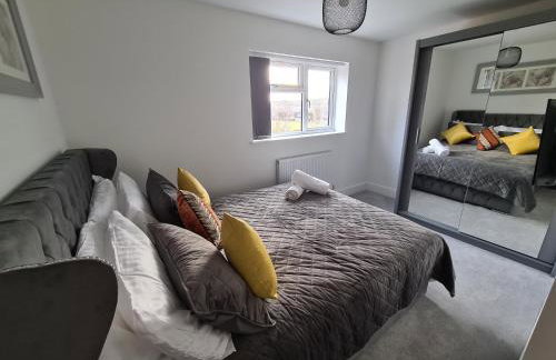 SAV 5 bedroom Executive detached house in Leiceste - Photo 29