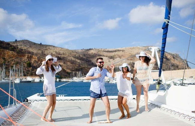 Paseo en catamarán al atardecer - Foto 11