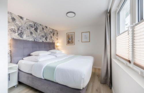 modernes Ferienhaus Sonnendeck 70 QM I Strandnah I Terrasse I 2 Schlafzimmer I Nähe Werbellinsee - Photo 2