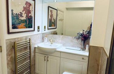 A Penthouse by Tower Bridge - Photo 14