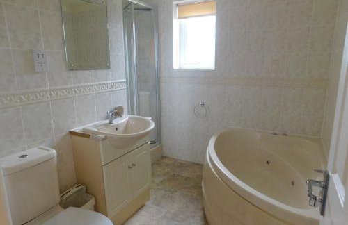 Primrose Cottage, spacious 4 bed house near Newquay - Foto 22