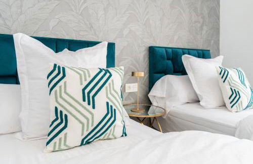 Sea View Penthouse - Magical Resort in the Heart of the Golf Paradise - Paraíso Pueblo, Benahavís - Photo 4