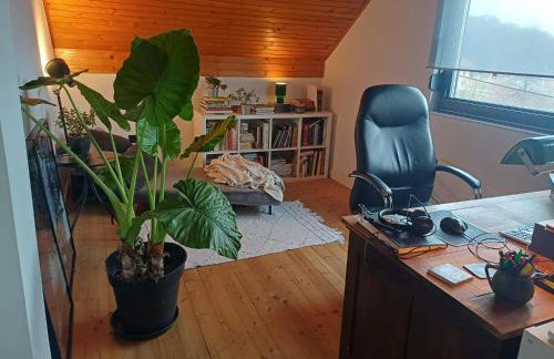 Private House with View near Samobor Ideal for Couples & Pets - Photo 18