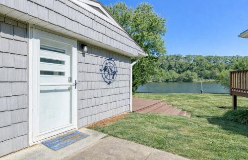 New River Riverfront , Hot Tub & Canoes, Trophy Muskie Fishing , Near VT - Foto 55