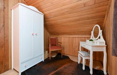 Stunning Home In Veliko Trgovisce - Foto 28