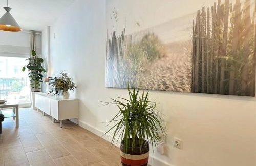 Your Poolside Paradise by the Sea - Foto 14