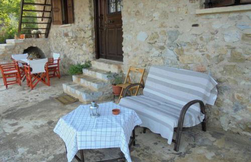 Periklis Guesthouse Anavriti. - Foto 19