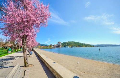 Flying Colors Cottage Walk to Downtown - Foto 51