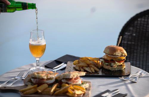 Karavia Lux Inn - Photo 61