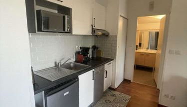 Appartement 2 chambres 6 pers piscine, 50m du lac - Foto 2