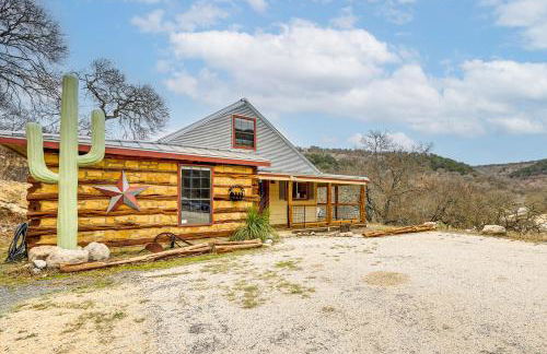 Fire Pit, Views Peaceful Texas Hill Country Cabin - Foto 1