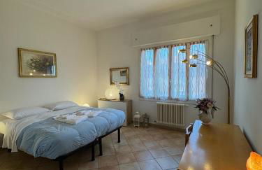 Bologna Fiera - Train Station Apartment - Free parking - Foto 2