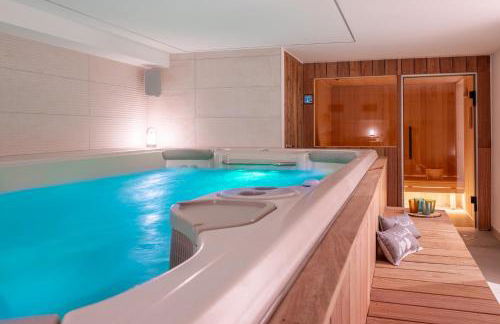 Chalet Seven Summits - Pool - Sauna - Jacuzzi - By Cozee Rentals - Photo 5