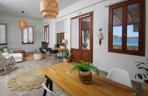 Syros Luxury Seaview Wellness Suite Finikas - Photo 12