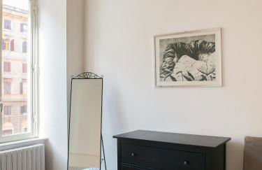 Domus Claudi Colosseum - Foto 13