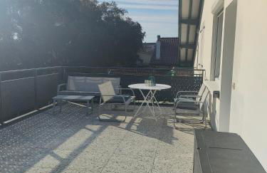 "L'Océan pour Voisin", gîte 5 à 6 personnes, 3 étoiles 3 épis dans maison avec terrasse de 34m carrés Plage du Métro à 1500 m agréé ANCV - Foto 1