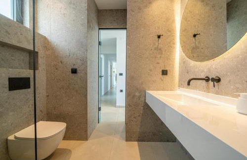 Aethra Deluxe Villa With Pool 700m From Beach - Photo 81