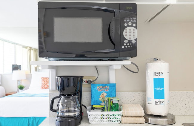 Cozy Studios at Aloha Surf Close to Waikiki Beach - Photo 37