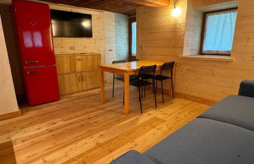 Stilish wooden chalet fully renovated near the lifts - Foto 35