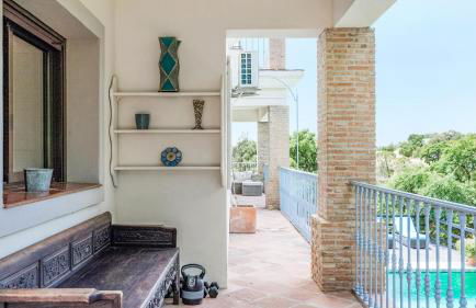 Luxury Villa - Sleeps up to 8 & Infinity Pool - Photo 50