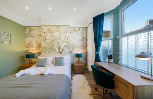 Designer Wandsworth flat -Hot Tub, PS5, Pool Table - Foto 17