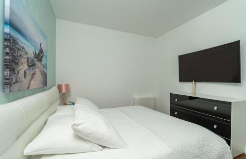 Seaview Apartment with Free Garage Parking 2 min to Beach Zaton near Dubrovnik - Photo 21