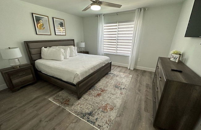 Beautifully Remodeled Home - Southen Dunes Golf Course Views - Foto 6