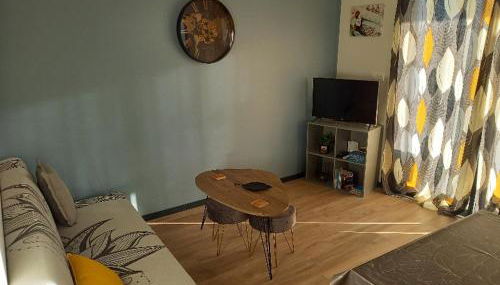 Chalet confortable 2 chambres près du lac de Jouarres - FR-1-783-8 - Foto 3