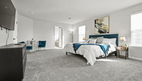 Spacious & Serene Family Gem: Games, Office, Yard! - Foto 2, wardrobe