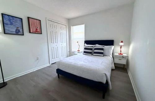 Beautiful South-Facing Pool Home in Southern Dunes - Foto 25