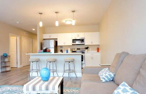 Unit 31 1BR with Den Office Space Long-term stays - Foto 14