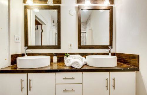 Renovated ATL Home 2 Mi to Mercedes-Benz Stadium! - Photo 14