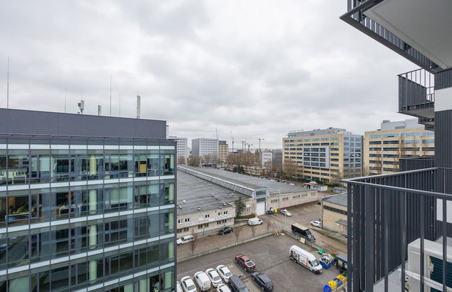 Gym & Sauna in Mokotów by Renters - Photo 13