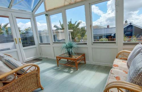 Meadow View Apartments are 2 and 3 bedroomed with private parking - Foto 48