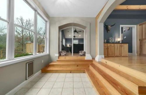 Sunset Cove Lakefront Luxury Lodge with Private Dock - Foto 21