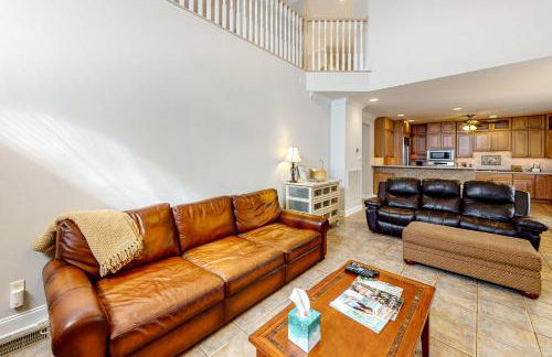 Beautiful home with modern conveniences - close to the beach, dogs welcome - Foto 5