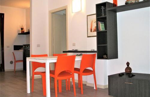 Green & Lake Home - Photo 14