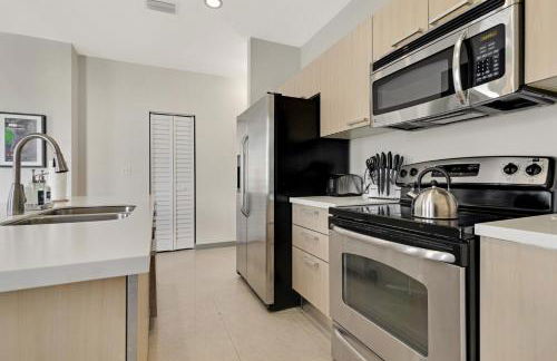 Roami at Habitat Brickell - Photo 64