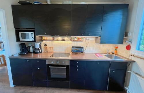 Maison atypique -Jardin, terrasse & cabane perchée - Foto 19