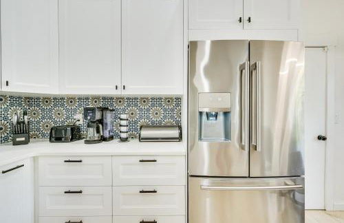 BBQ Ready Retreat with Pool Access in Palm Harbor - Foto 11