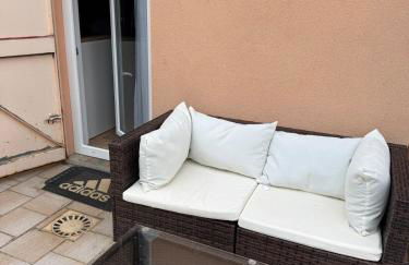 Studio with Garden - Foto 9