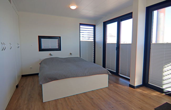 Hausboot in Boltenhagen - Photo 2