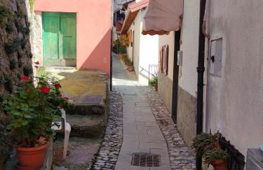 Appartamento tra le Cinque Terre, Camogli e Portofino con scorcio mare all'orizzonte - Foto 27