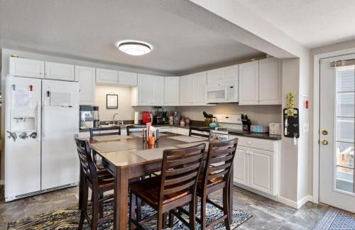 Lakefront Fishing Retreat with Trailer Parking Nearby - Foto 21