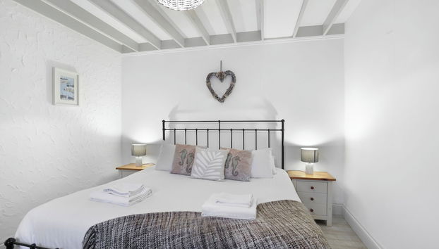 Puffling Perch - North East Escapes - Photo 2, Room