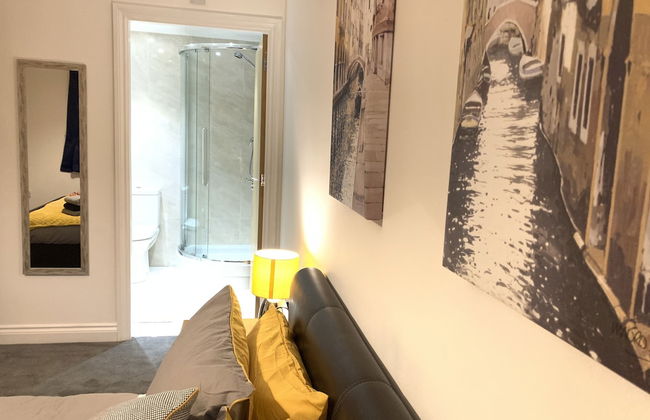 Grand Central Executive Apartments - Photo 7