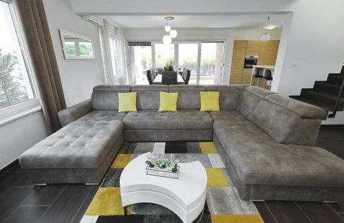 Villas A & N - Photo 18