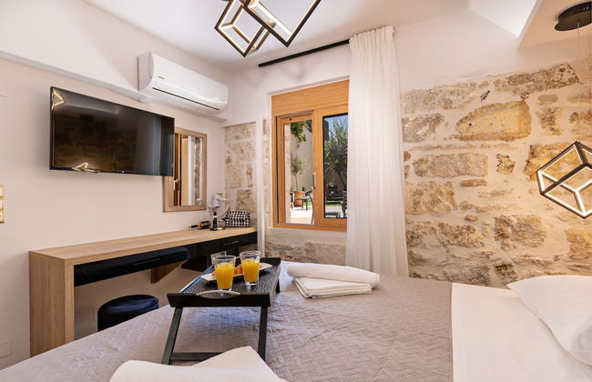 Erotokritos Luxury City Suites - Foto 17