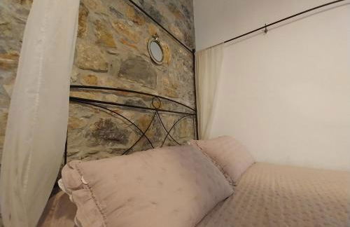 Monolocale con bagno, angolo cottura e letto matrimoniale a Baldacchino - Foto 13